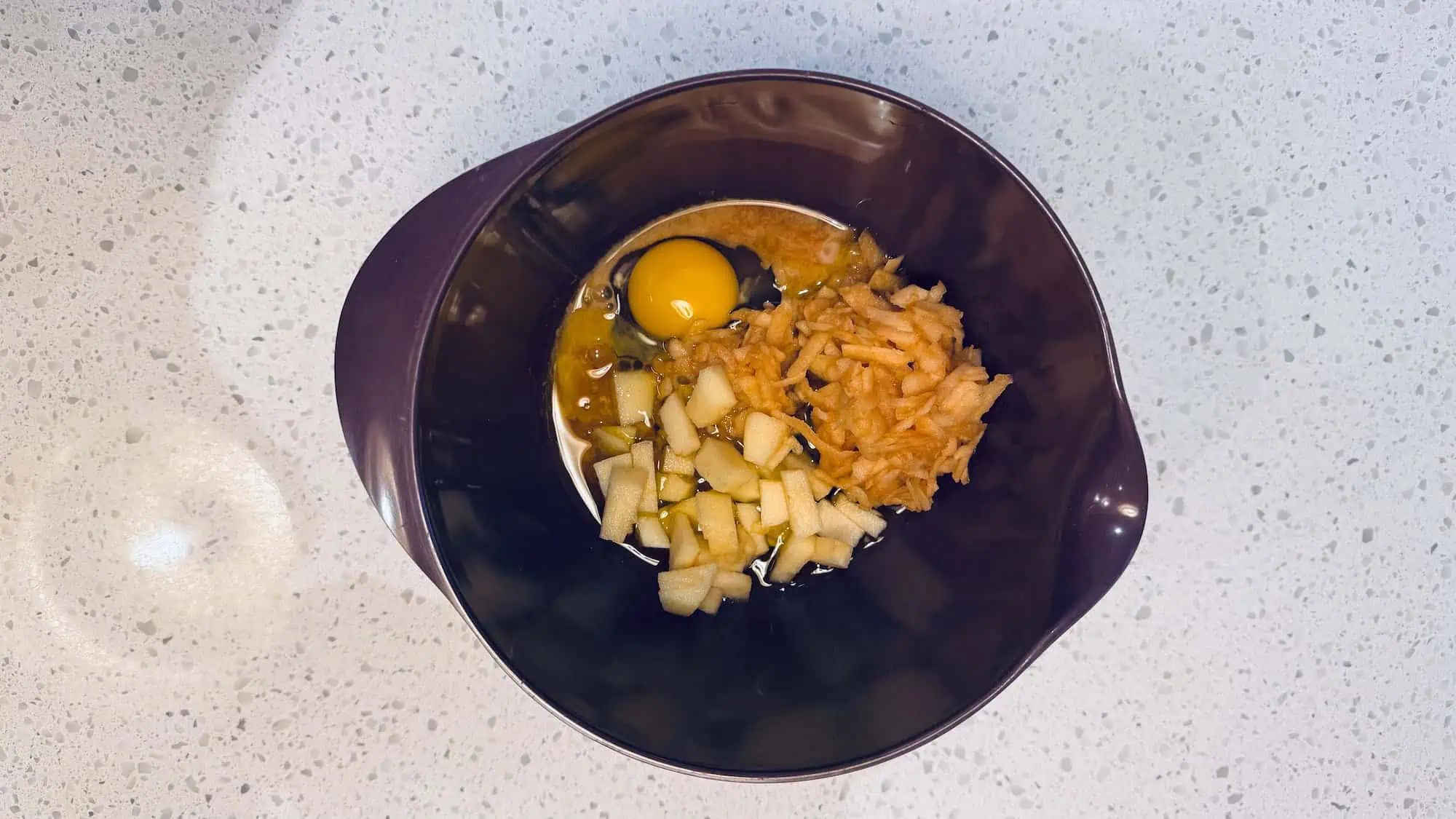 Step 1. Wet ingredients added into a bowl.